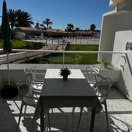 Appartement En Complejo Tamarán -